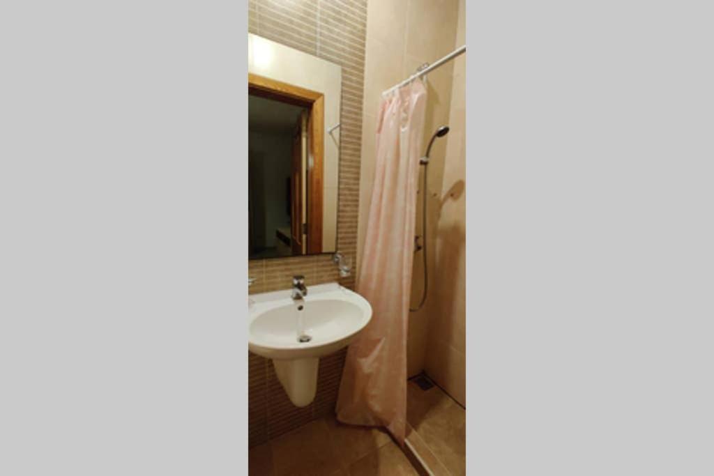 Confortable And Quiet Apartment In St. Julian Saint Julian's Luaran gambar